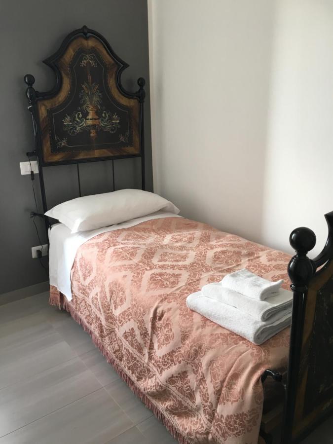 Il Leccio Bed & Breakfast San Lazzaro di Savena Exterior photo