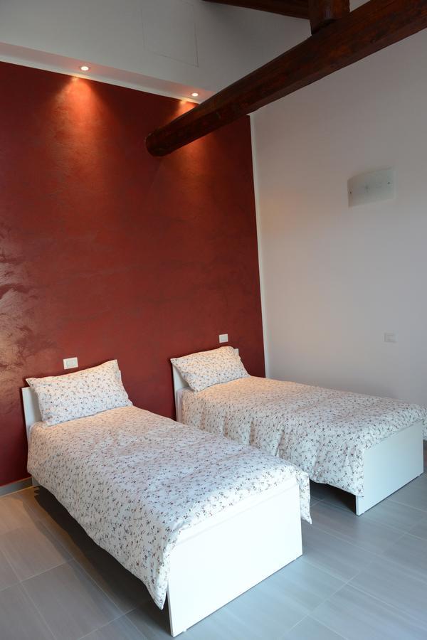 Il Leccio Bed & Breakfast San Lazzaro di Savena Exterior photo