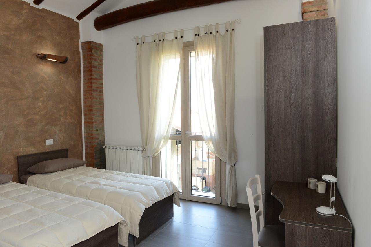 Il Leccio Bed & Breakfast San Lazzaro di Savena Exterior photo