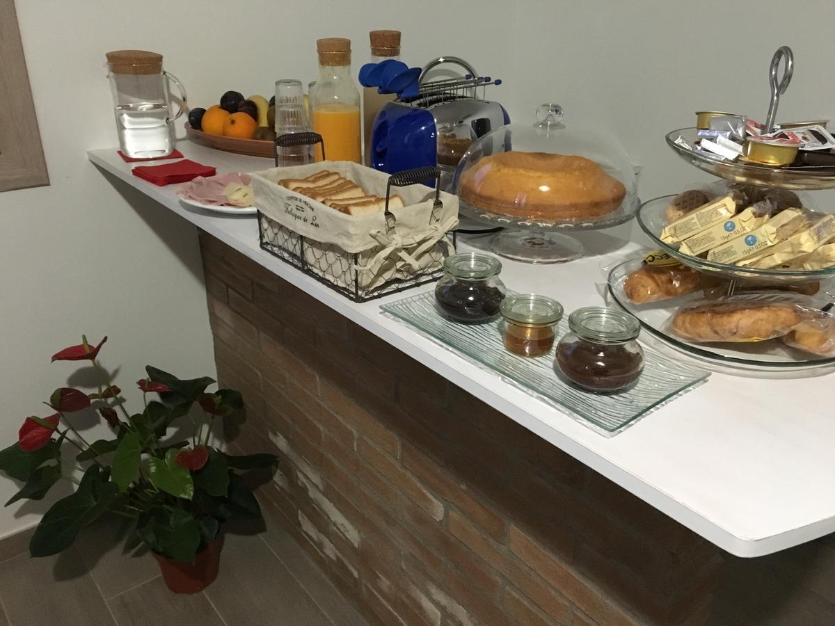 Il Leccio Bed & Breakfast San Lazzaro di Savena Exterior photo