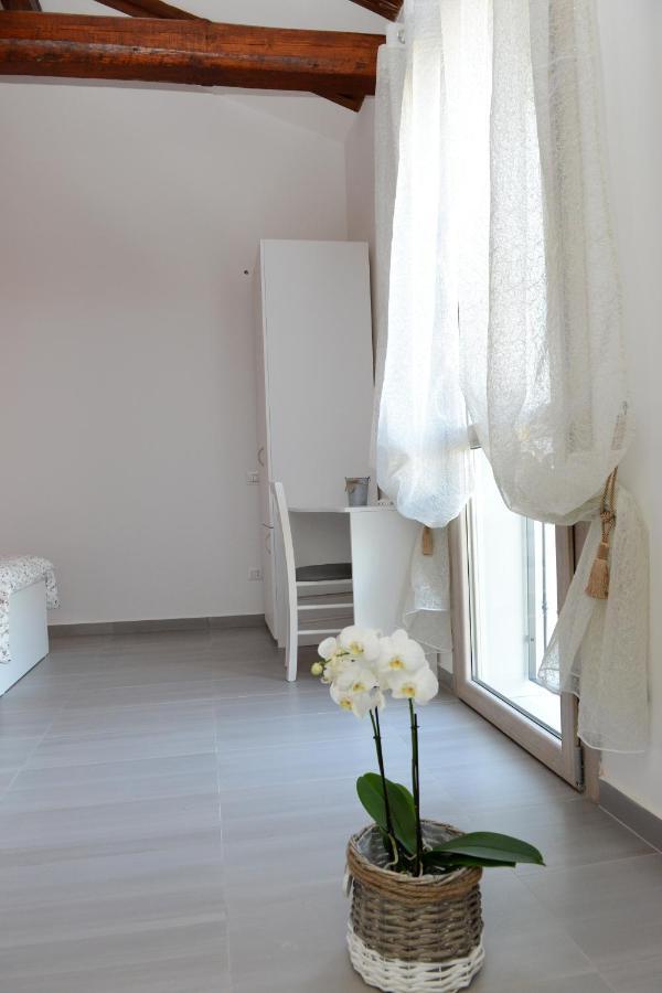 Il Leccio Bed & Breakfast San Lazzaro di Savena Exterior photo